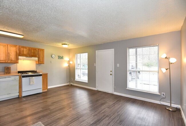 Interior Photo - Heatherstone Apartments