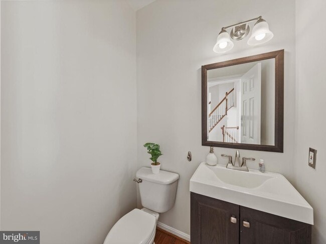Building Photo - 43103 Lake Ridge Pl