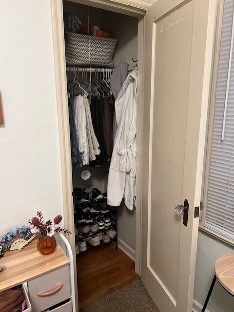 Building Photo - 965 NE C St