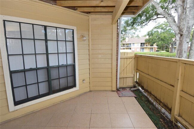 Building Photo - 8629 Fancy Finch Dr