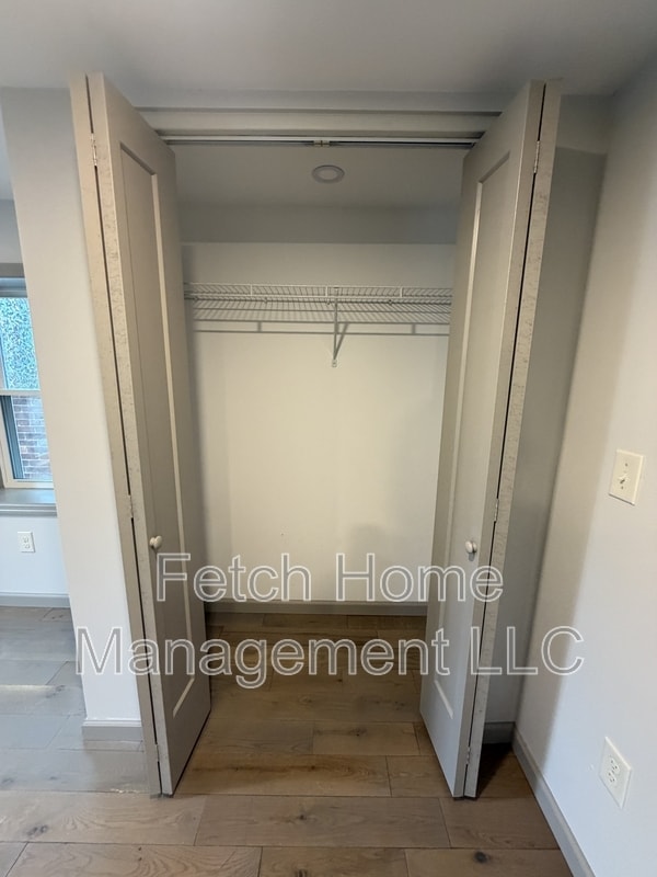 Building Photo - 34 N Lee St