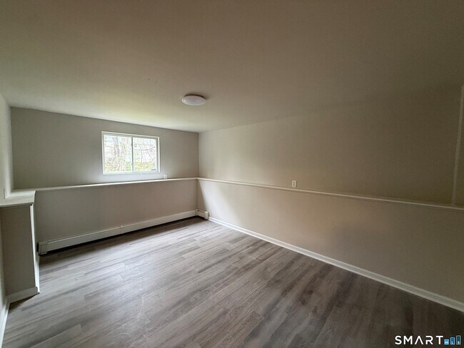 Building Photo - 36 Marlin Dr