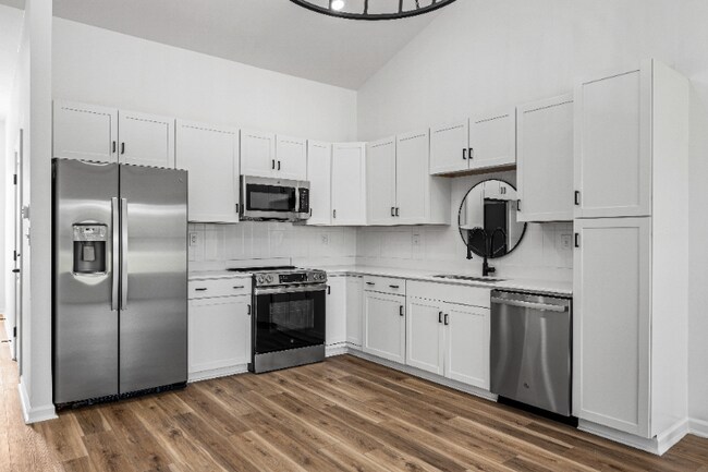 Building Photo - 112 Perdido Ln
