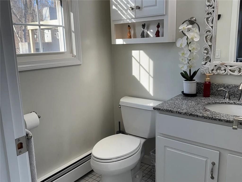 Building Photo - 83 Whiting St