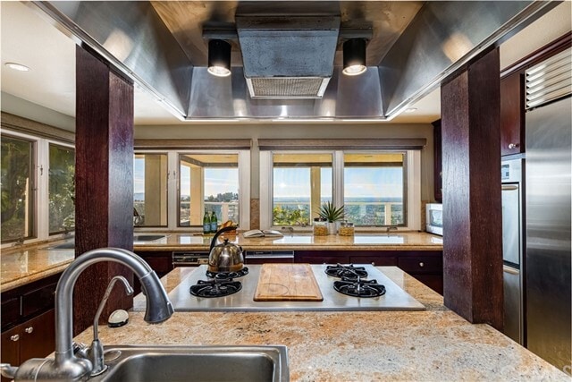 Building Photo - 1502 Weymount Pl
