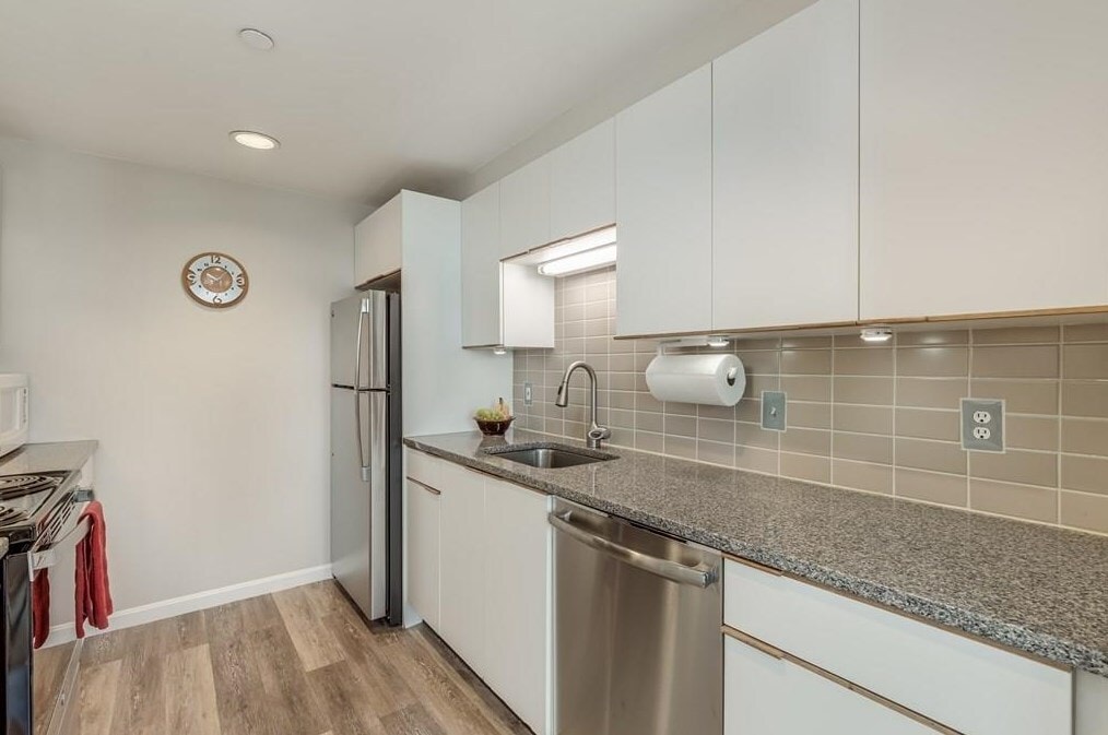 Building Photo - 315 Rantoul St