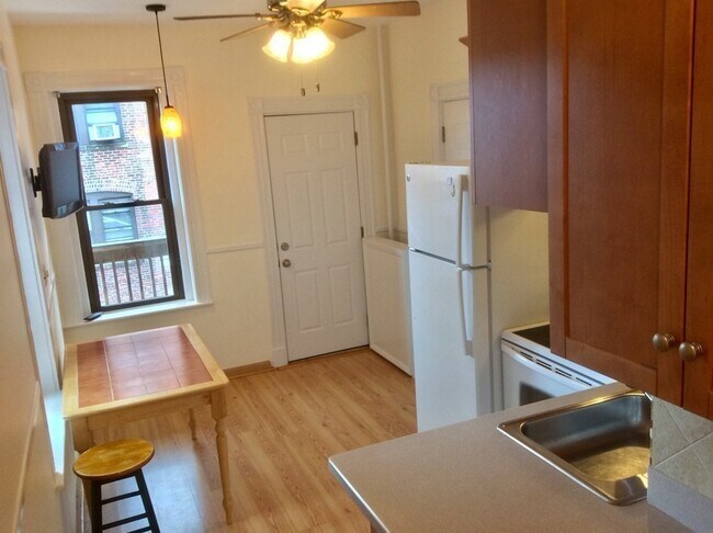 Building Photo - 44 Orkney Rd