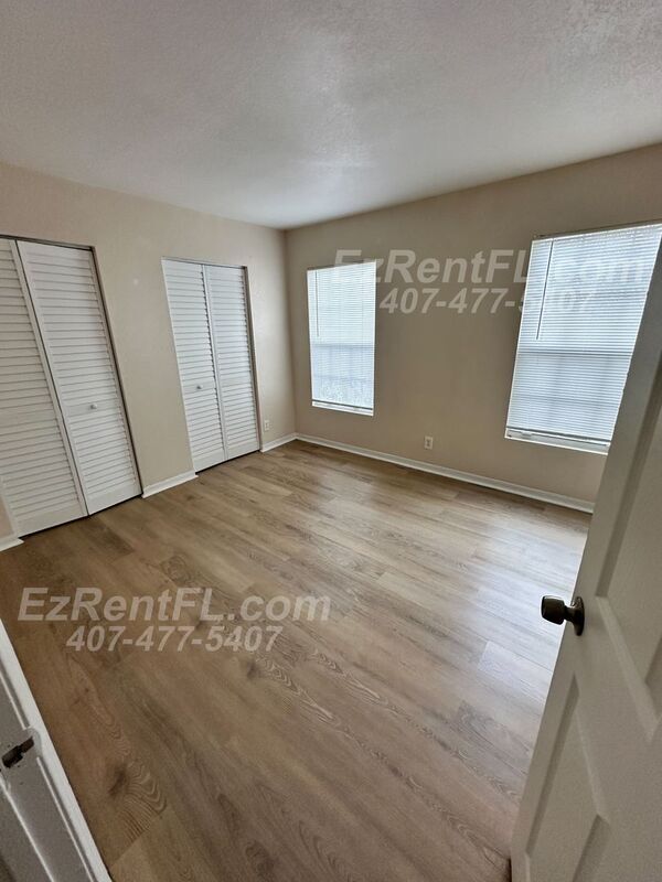 Building Photo - 944 9th St