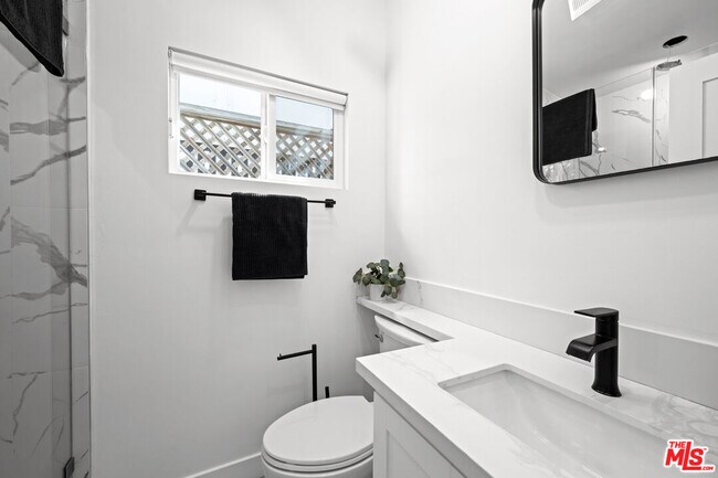 Building Photo - 25154 Malibu Rd