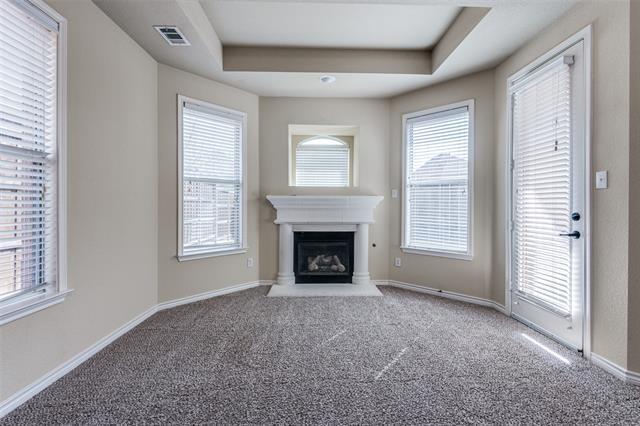 Building Photo - 11233 Seguin Dr