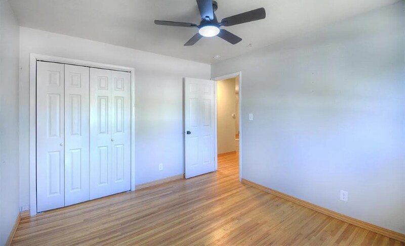 Building Photo - 2912 Jon St