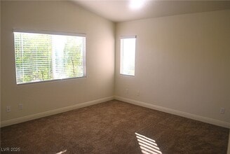 Building Photo - 10031 Cranbrook Falls Ct