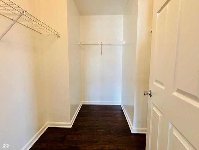 Building Photo - 12655 Braddock Ln