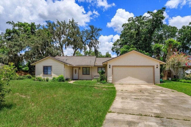 Primary Photo - Gorgeous Single Family