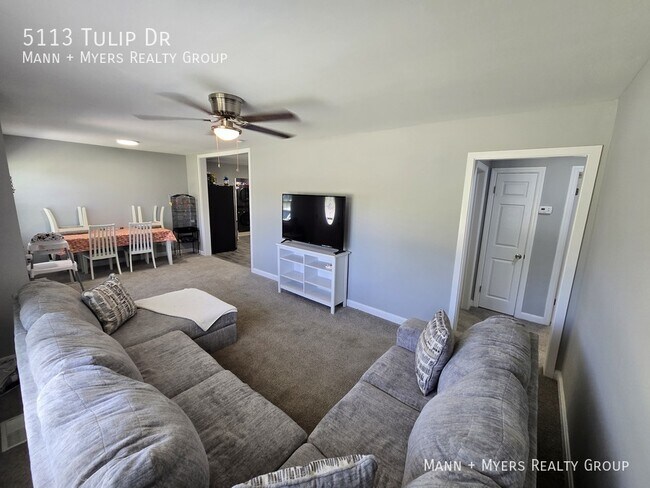 Building Photo - 5113 Tulip Dr