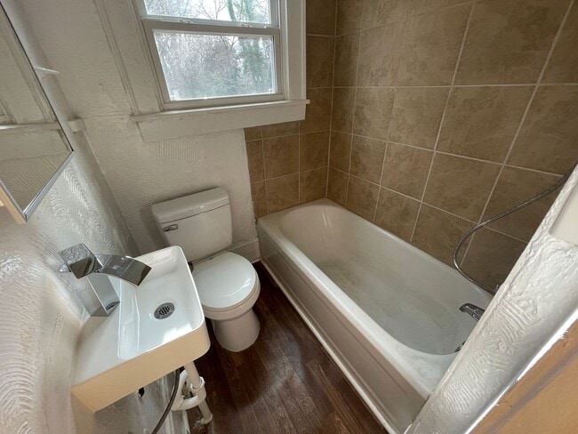 Building Photo - SH341-319 Clegg