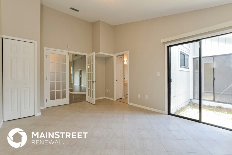 Building Photo - 969 Belleflower Dr