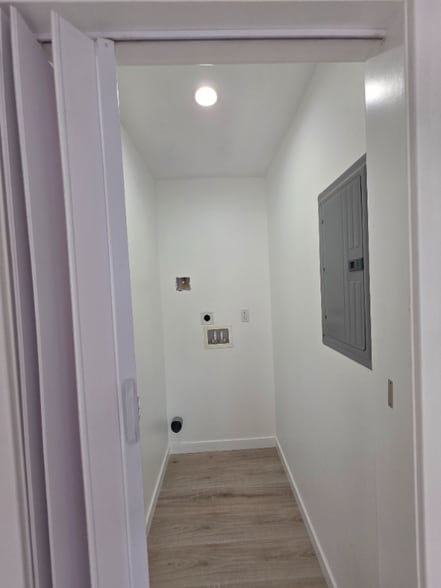 Building Photo - 2895 Canal Ave