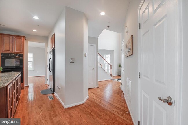 Building Photo - 3676 Clairton St
