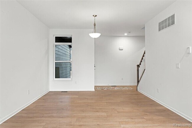Building Photo - 5401 Poppydrew Ln