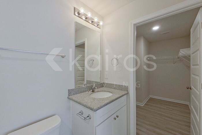 Building Photo - 4789 Malay Cir