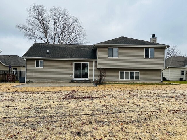 Building Photo - 1805 Pebble Beach Dr