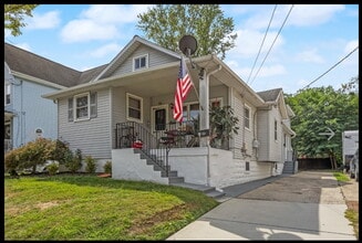 Building Photo - 16 Beloit Ave