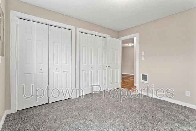 Building Photo - 8063 NE Flanders St
