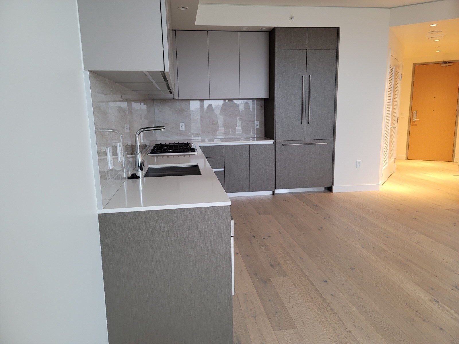 Building Photo - 2510 6th Ave