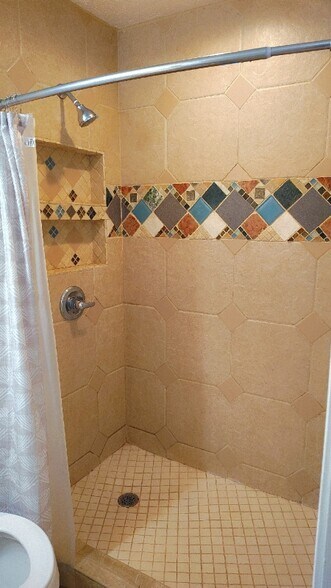 Building Photo - 1143 Cordoba Ct SE