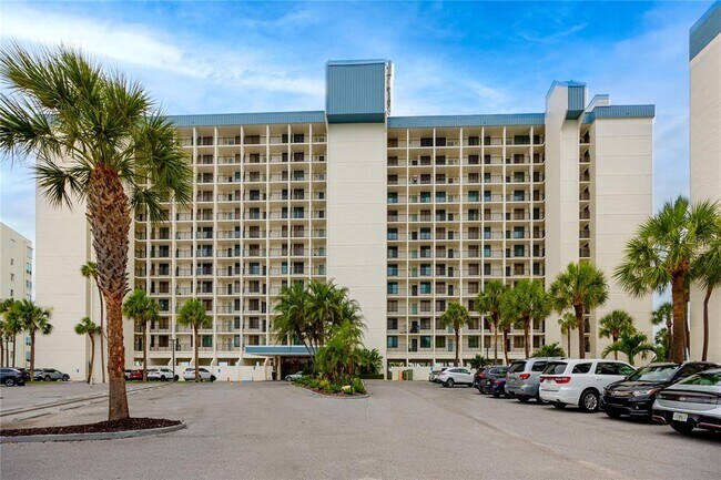 Building Photo - 7100 Sunset Way