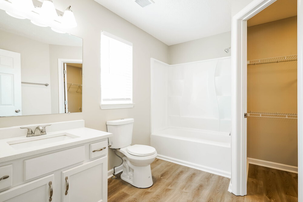 Building Photo - 2608 River Meade Way
