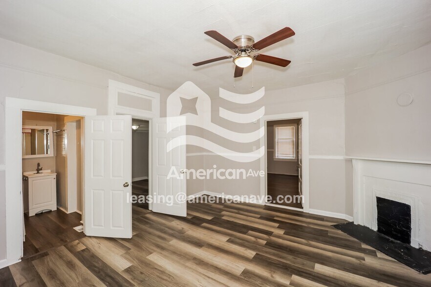 Building Photo - 610 De Groat St