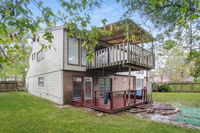 Building Photo - 17803 S Cypress Villas Dr