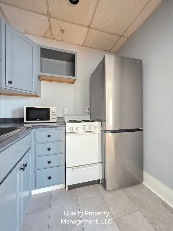 Building Photo - 128 Hammond St