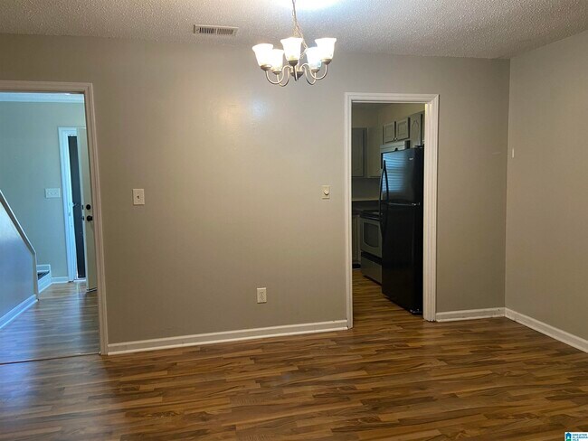 Building Photo - 205 Old Rocky Ridge Ln