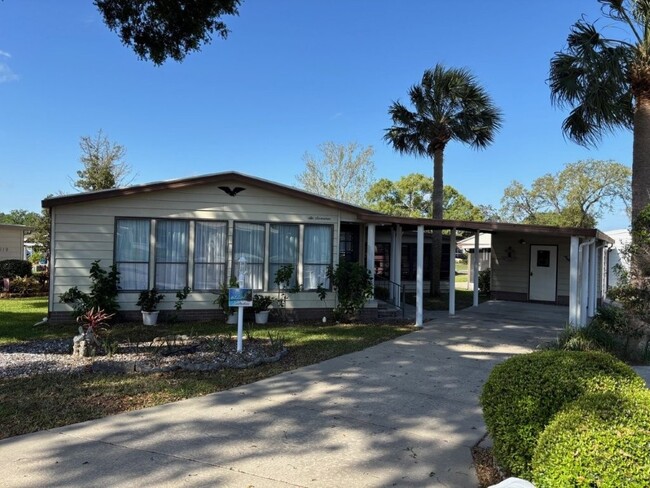 Primary Photo - 617 Webb Way