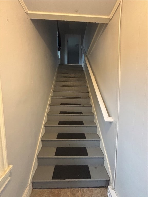 Building Photo - 240 Bridge St