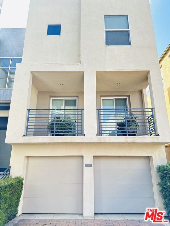 Building Photo - 6581 S Seabluff Dr