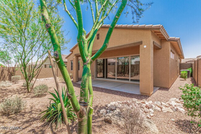 Building Photo - 19750 W Heatherbrae Dr