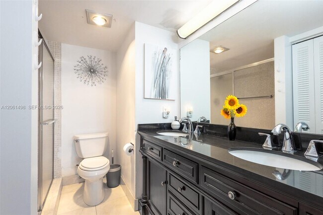 Building Photo - 3049 Wolverton C