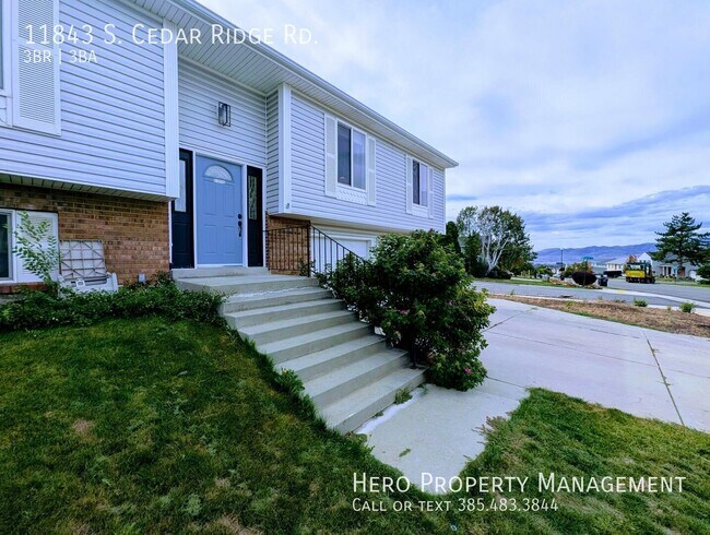 Building Photo - 11843 S Cedar Ridge Rd