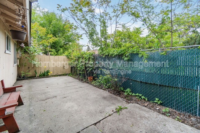 Building Photo - 1314 N Napa St