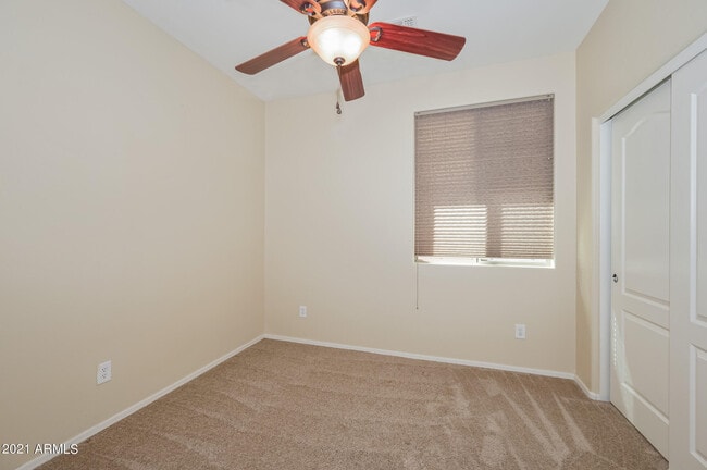 Building Photo - 2528 S Portland Ave