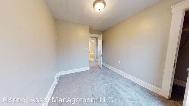 Building Photo - 3 br, 1 bath House - 3359 West 86th St.