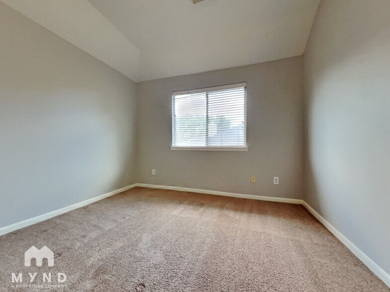 Building Photo - 5903 Sawyer Bend Ln