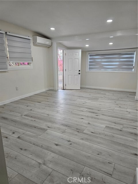 Building Photo - 2547 Hermosa Ave