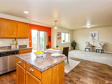 Building Photo - 2483 W Ridge Rock Way