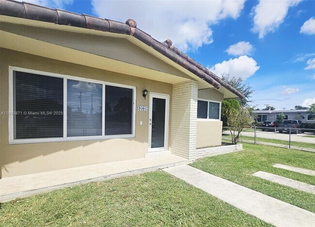 Primary Photo - 9301 SW 37th St