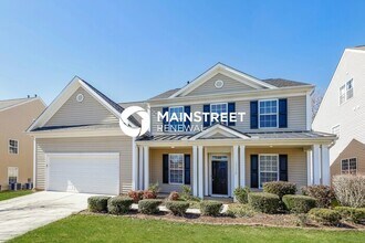 Building Photo - 5 Bedroom Pet-Friendly Home in CHARLOTTE, NC with Main Street Renewal